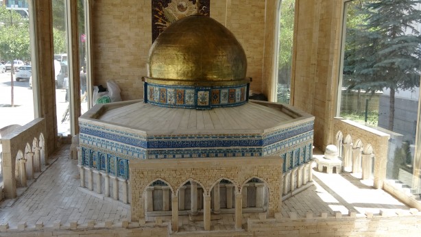 Foto - ‘Minia Kudüs’ tırı görenlere duygusal anlar yaşatıyor!