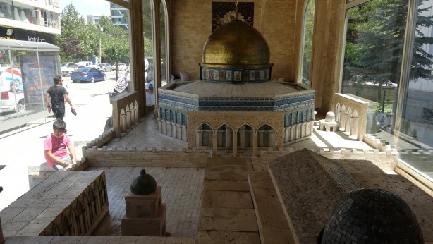 Foto - ‘Minia Kudüs’ tırı görenlere duygusal anlar yaşatıyor!