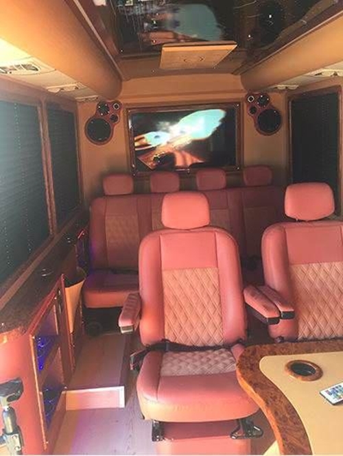 Foto - Minibüse 110 bin TL harcayıp öyle bir değiştirdiler ki!