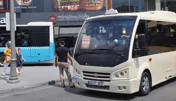 Foto - Minibüslerin akılalmaz hilesi 'pes' dedirtti! Dışarıdan bakınca anlaşılmıyor