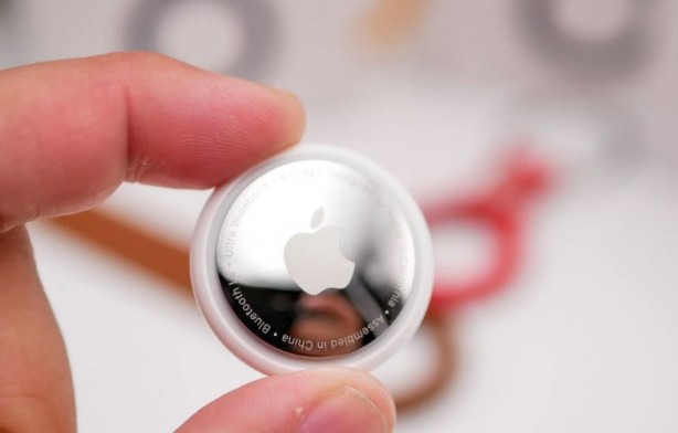 Foto - Minicik AirTag dünyanın öbür ucundaki valizi buldu