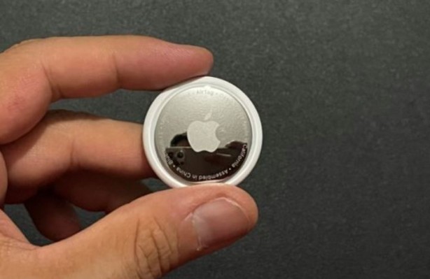 Foto - Minicik AirTag dünyanın öbür ucundaki valizi buldu