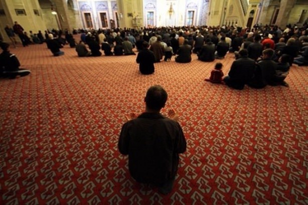 Foto - Miraç gecesinde nasıl dua edilmeli?