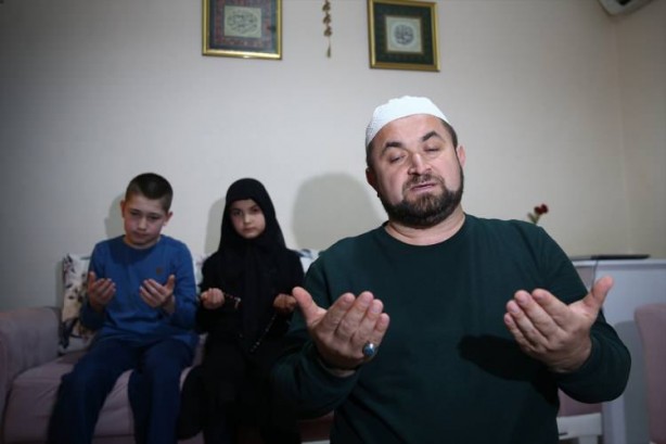 Foto - Miraç Kandili evlerde idrak edildi