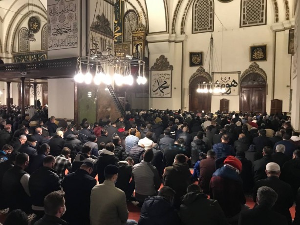 Foto - Miraç Kandili'nde camiler dolup taştı eller semaya açıldı
