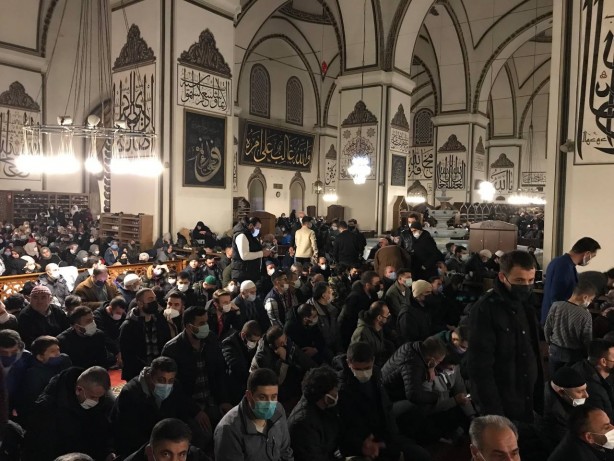Foto - Miraç Kandili'nde camiler dolup taştı eller semaya açıldı