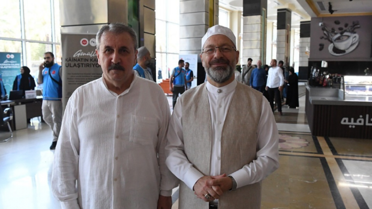 Foto - 'Miras' bölümü gündem olmuştu... Destici'nin 'Diyanet Hutbesi' yorumu tam bomba!