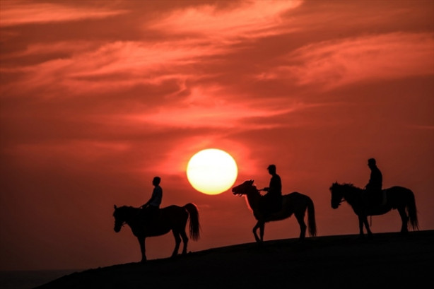 Foto - Mısır çölleri değil, Antalya Patara'sı