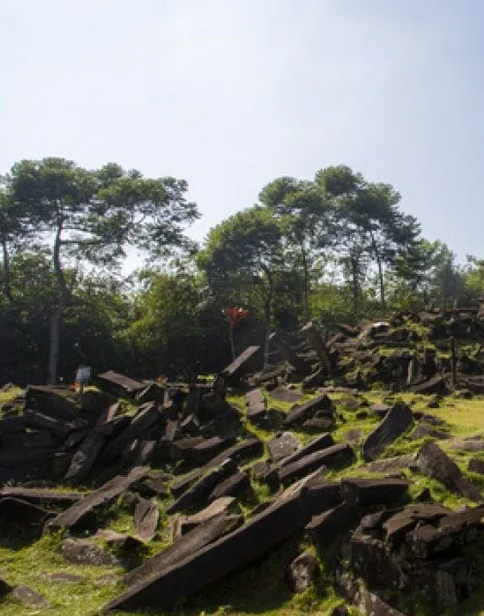 Mısır piramitlerinden eski, dünyayı heyecanlandıran keşif! Endonezya'da 27.000 yıllık piramit bulundu