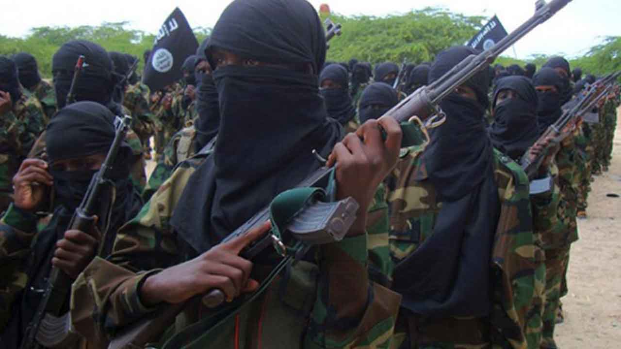 Foto - Mısır, Türkiye'nin petrol aramaya gittiği ülkeye asker yığacak! Hazırlıklar başladı, emir bekliyorlar