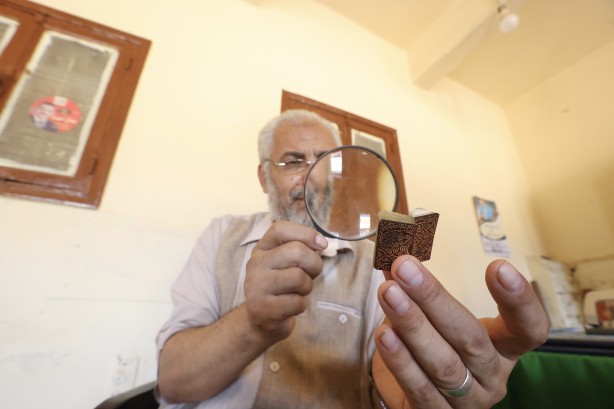 Foto - Mısır'da 150 yıllık küçük hacimli Kuran-ı Kerim nüshası