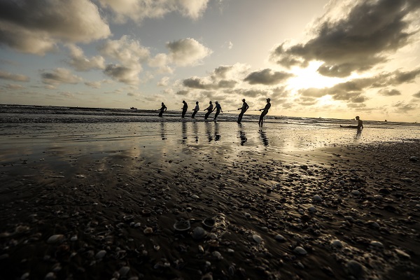 Foto - Mısır’da balıkçıların zorlu mesaisi