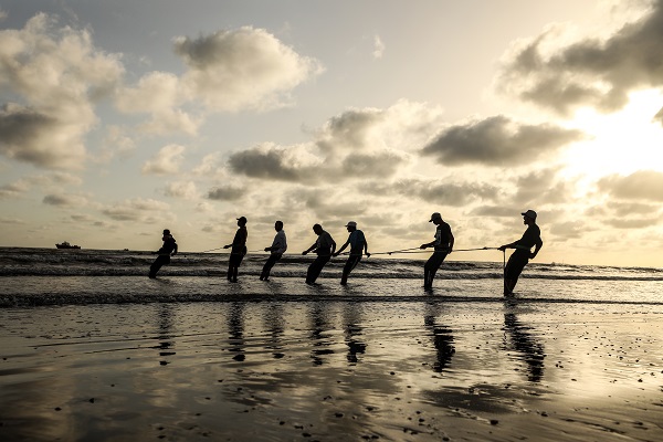 Foto - Mısır’da balıkçıların zorlu mesaisi