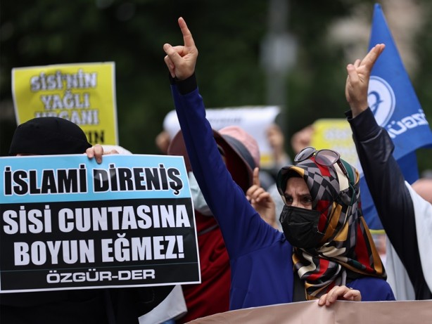 Foto - Mısır'da bir skandal daha! Darbecilere tepki