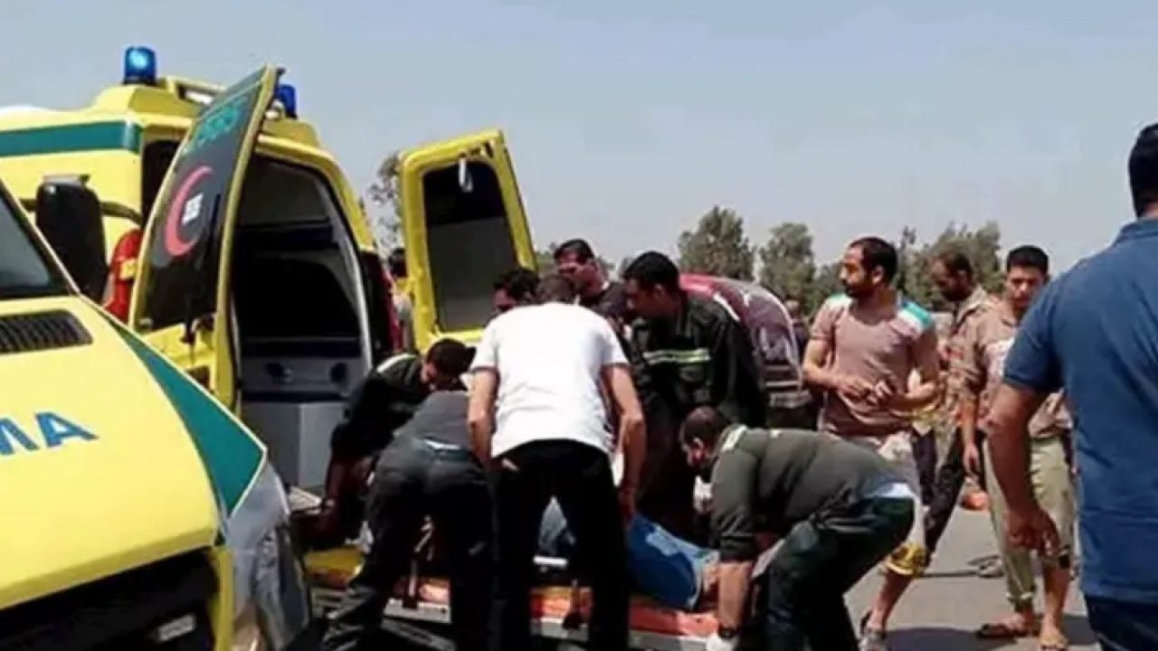 Foto - Mısır'da can pazarı: Otobüs TIR’a çarptı 13 ölü, 30 yaralı