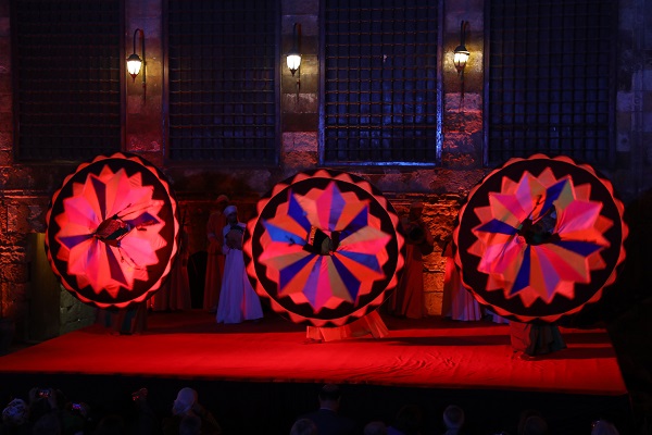 Foto - Mısır'da Ramazan ayına özel gösteri