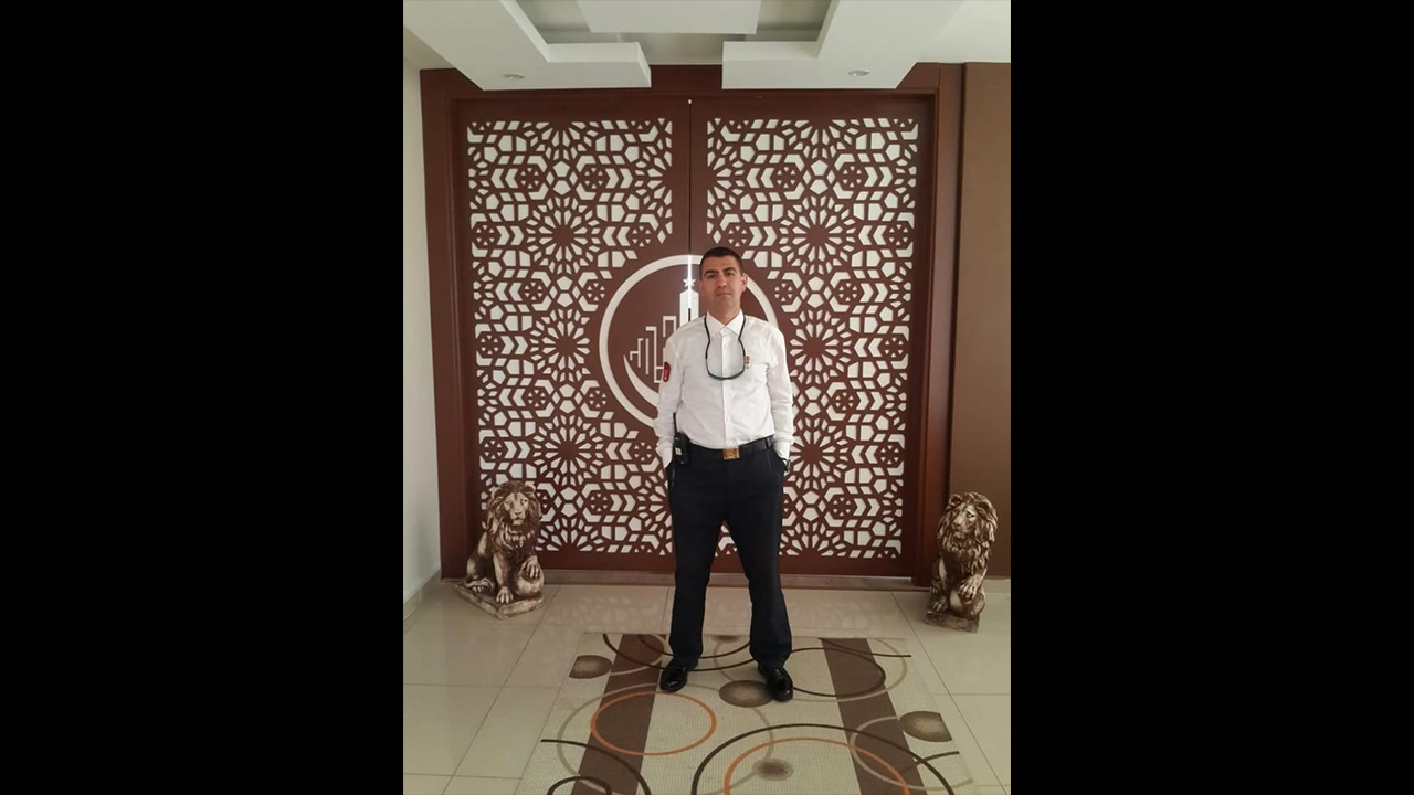 Foto - "MİT'çiyim, burada çalışmam lazım" dedi, sonrası tam rezalet