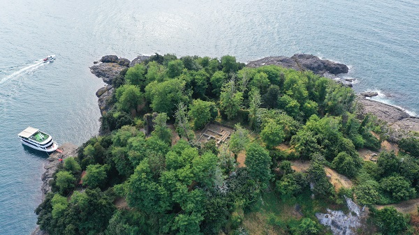 Foto - Mitolojik hikayelerinin kaynağı! Bu ada çok uzaklarda değil Karadeniz’de