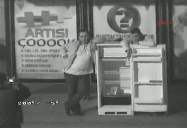 Foto - MOBESE'ye takılan sıra dışı anlar