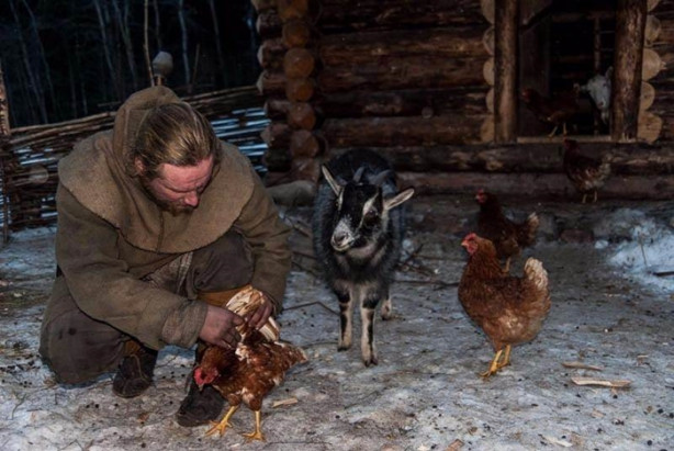 Foto - Modern hayatı ve teknolojiyi reddetti! Bakın nasıl yaşıyor...