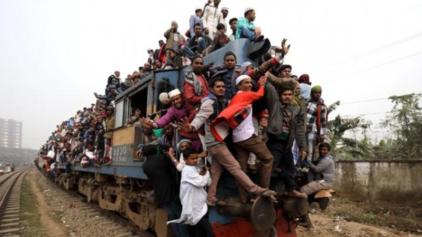 Foto - Modernleşmeye çalışan ülkede ibretlik görüntüler! 50 lira için…