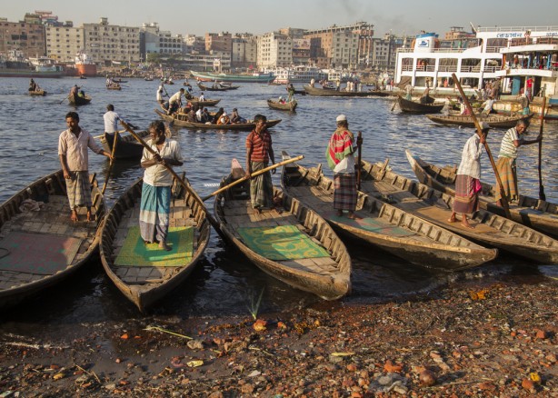 Foto - Modernleşmeye çalışan ülkede ibretlik görüntüler! 50 lira için…
