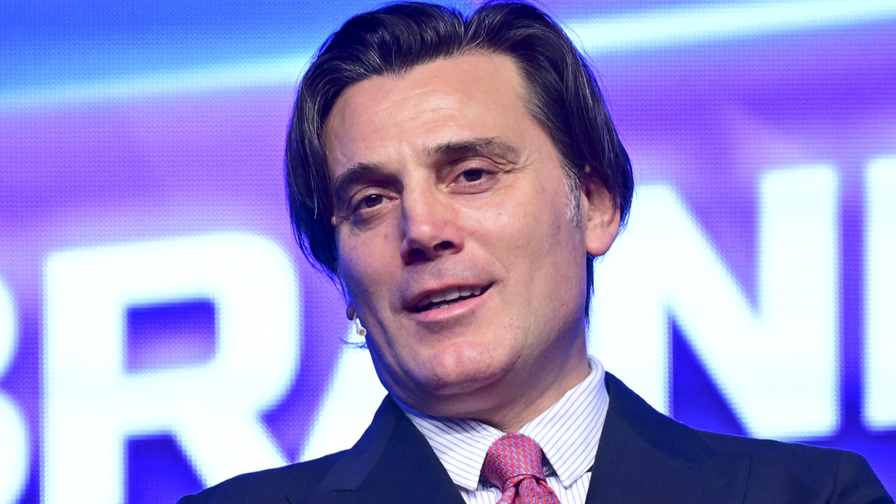 Foto - Montella her yolu deniyor ama! Böyle de olmaz ki! Büyük tepki var artık bu kararına… Yetti artık!