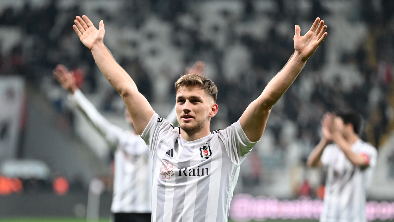 Foto - Montella her yolu deniyor ama! Böyle de olmaz ki! Büyük tepki var artık bu kararına… Yetti artık!