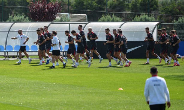 Foto - Montella'dan flaş Arda Güler ve Barış cevabı! İzlanda maçı öncesi şok gelişme...