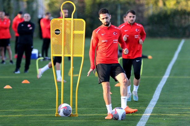 Foto - Montella’dan şok uyarı: Türkiye alarma geçmeli, zamanı gelince bakarız!