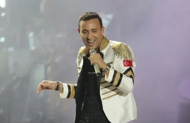 Foto - Montellaya ağır sözler söylemişti… Dev zafer sonrası Milli Takım paylaşımı yaptı! Mustafa Sandal'a tepki yağdı