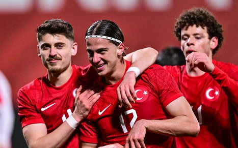 Foto - Montella’ya tokat üstüne tokat! Cevap öyle değil böyle verilir işte… Semih’ten mesaj var!