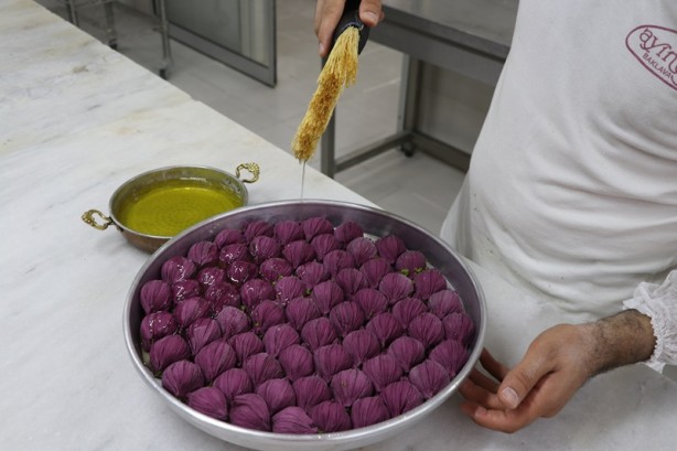 Foto - Mor baklava dikkat çekiyor! İşte içindekiler