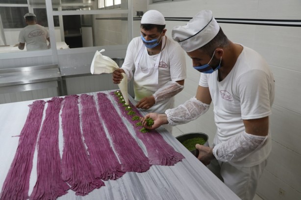 Foto - Mor baklava dikkat çekiyor! İşte içindekiler