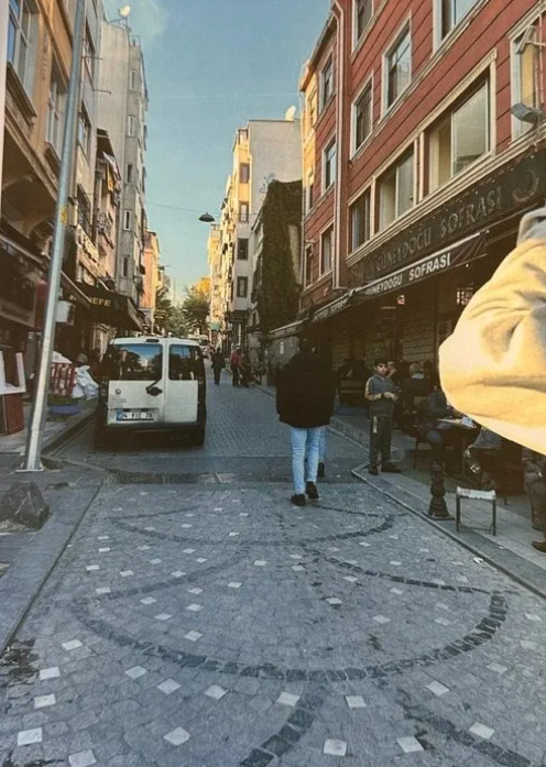 Foto - Mossad uşağı merkezde öttürüldü! Uçakta fotoğrafları çekip…