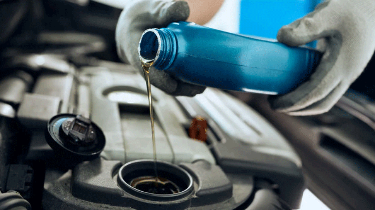 Foto - Motor ustaları uyardı: Araba yağı o tarihte değişmeli!