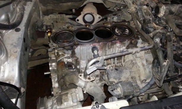 Foto - Motorun yağ yaktığını anlamak bu kadar basit! Madde madde anlattık…