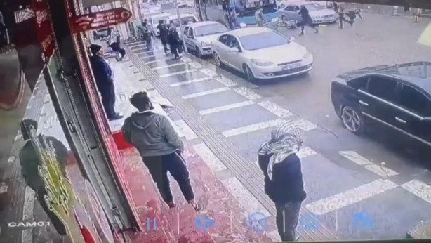 Foto - Motosiklet devrilince taşıdığı altınlar çalınmıştı; kazayı bilerek yapmış, şüpheliler bakın kim çıktı