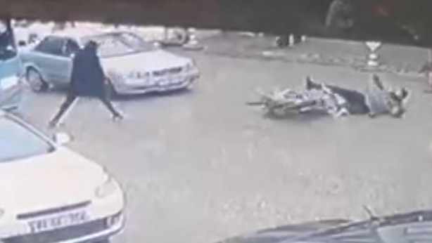 Motosiklet devrilince taşıdığı altınlar çalınmıştı; kazayı bilerek yapmış, şüpheliler bakın kim çıktı