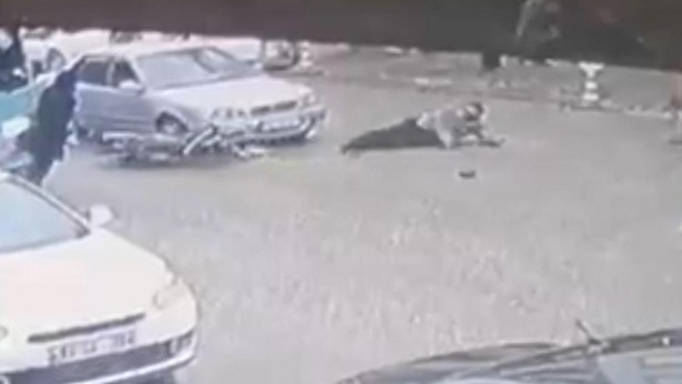 Foto - Motosiklet devrilince taşıdığı altınlar çalınmıştı; kazayı bilerek yapmış, şüpheliler bakın kim çıktı