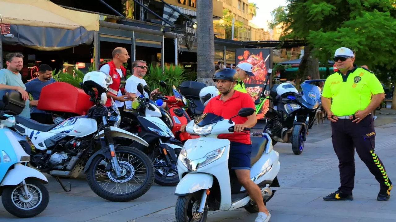 Foto - Motosiklet kullanan herkesi ilgilendiriyor! İstanbul Valiliği’nden flaş karar