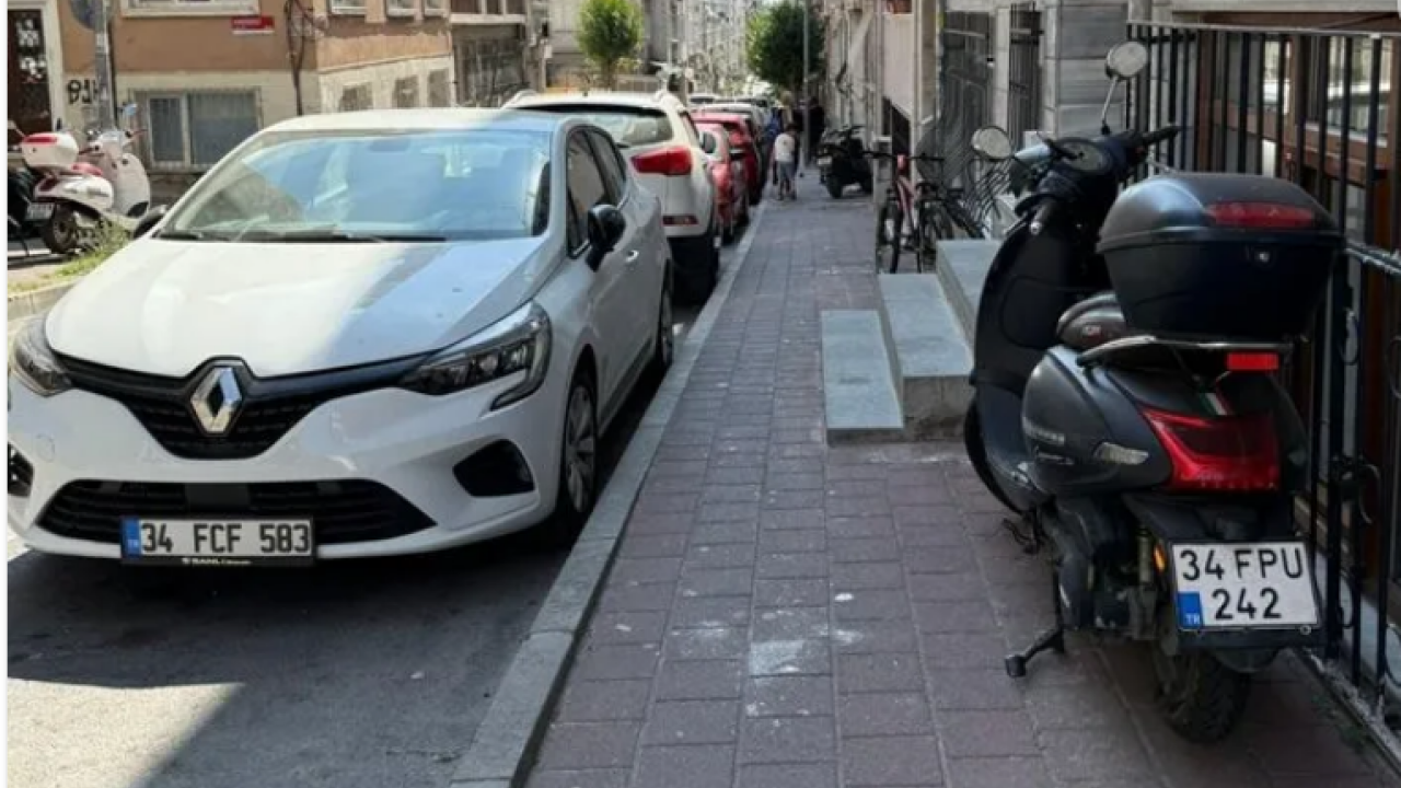 Foto - Motosikletler trafiği felç etti! Motosikletliler hiçbir kural tanımıyor mu?