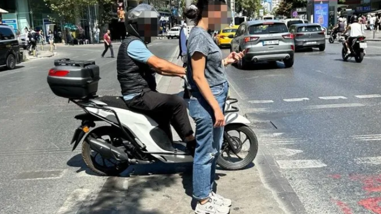 Foto - Motosikletler trafiği felç etti! Motosikletliler hiçbir kural tanımıyor mu?