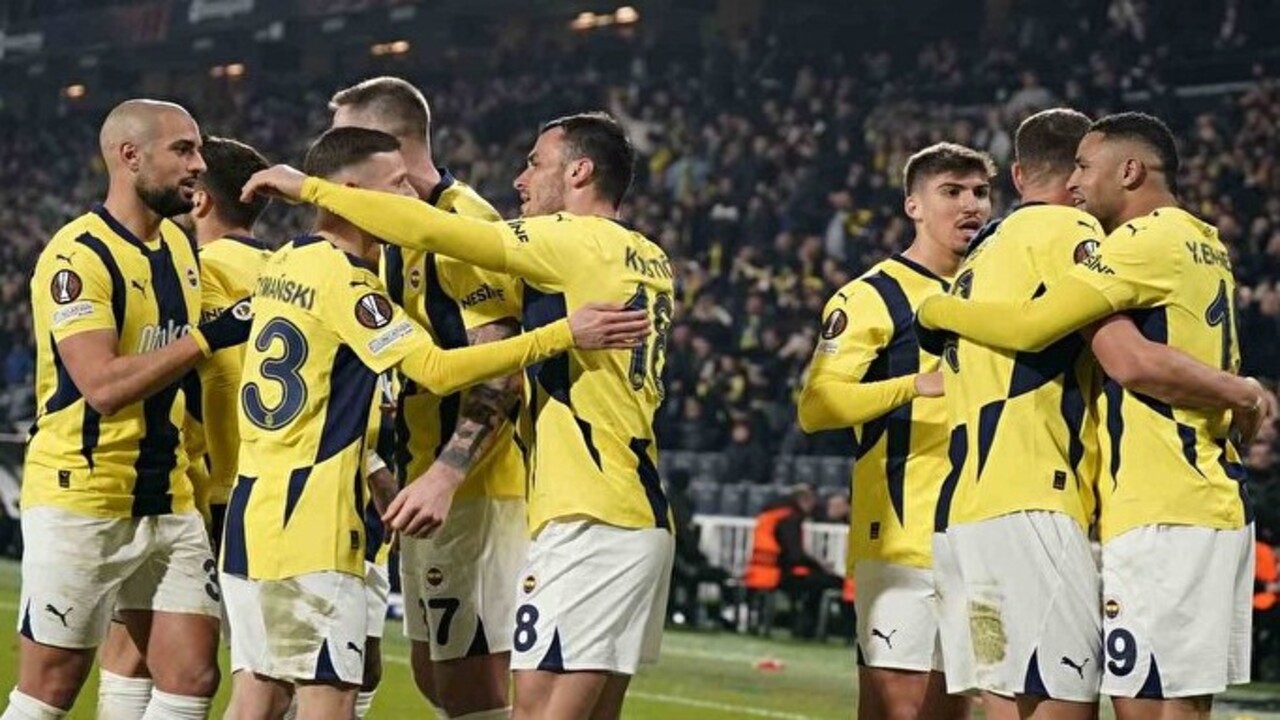 Foto - Mourinho derbinin faturasını kesti! Bu isimler Trabzonspor maçında yedekte olacak