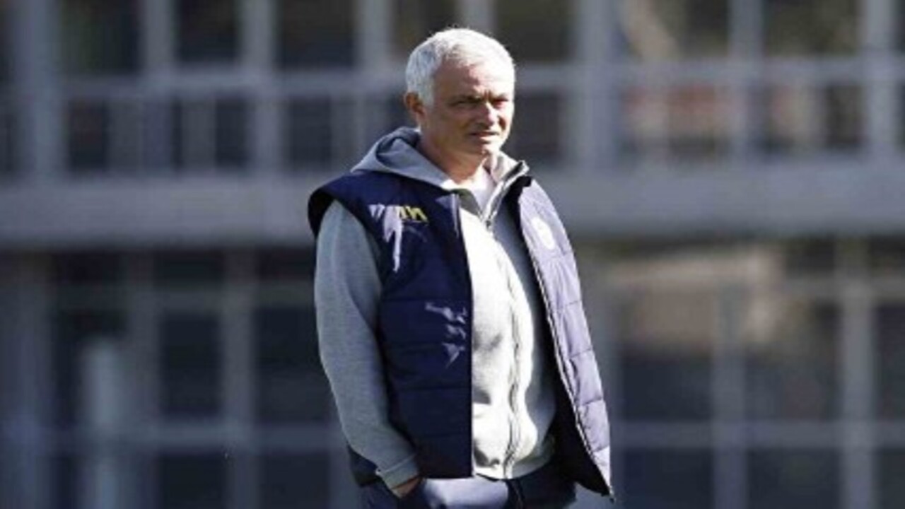 Foto - Mourinho derbinin faturasını kesti! Bu isimler Trabzonspor maçında yedekte olacak