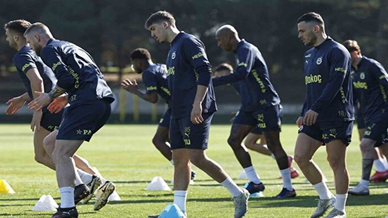 Foto - Mourinho derbinin faturasını kesti! Bu isimler Trabzonspor maçında yedekte olacak