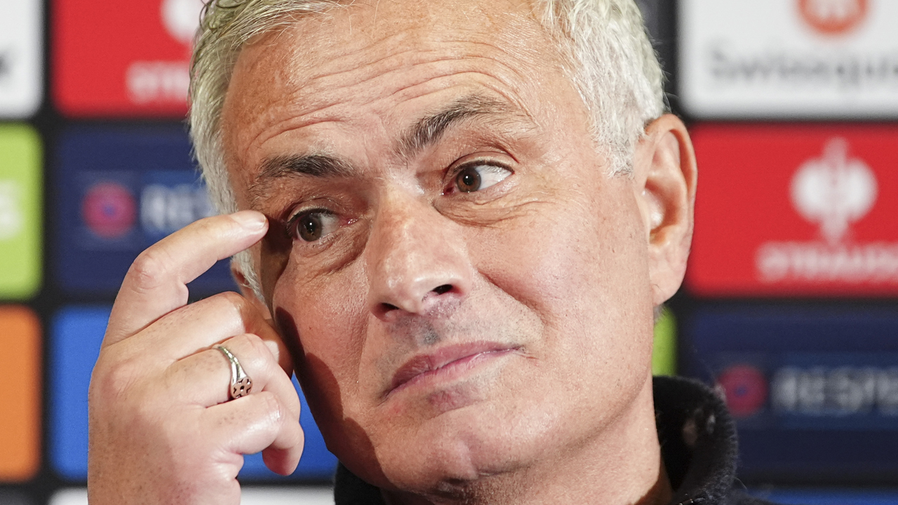 Foto - Mourinho, Fenerbahçe defterini kapatıyor! Yılın bombası patladı, işte yeni takımı...