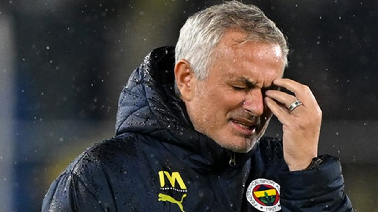 Foto - Mourinho getirdiği adamı kulübe demirbaş yapacak! Çılgın oyuncu kararı…