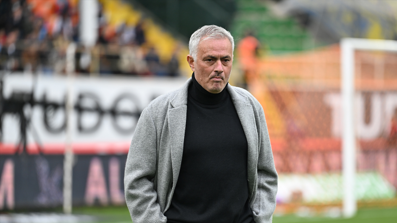 Foto - Mourinho için beklenmedik sözler: Herkes şaştı kaldı: Yok artık daha neler: İtfaiyeci mi?