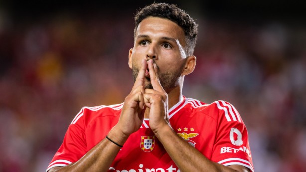 Foto - Mourinho ısrarcı! Fenerbahçe'ye Fransa'dan 65 milyon euroluk golcü!